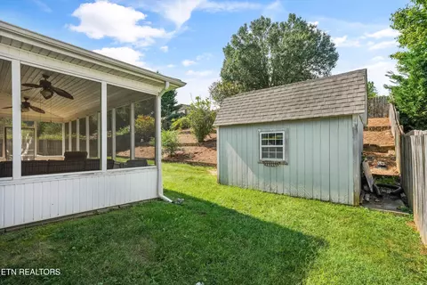 Exterior - 213 Nicely Tr, Powell, TN 37849 photo 13 of 15