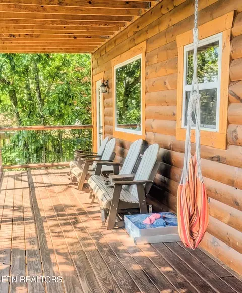 Exterior - 2152 E View Dr, Sevierville, TN 37876 photo 6 of 16