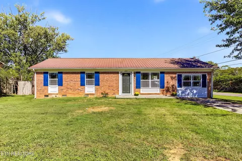 2874 Boatmans Mountain Rd, Morristown, TN 37814