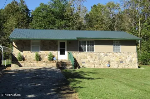 1006 Hopi Dr, Crossville, TN 38572