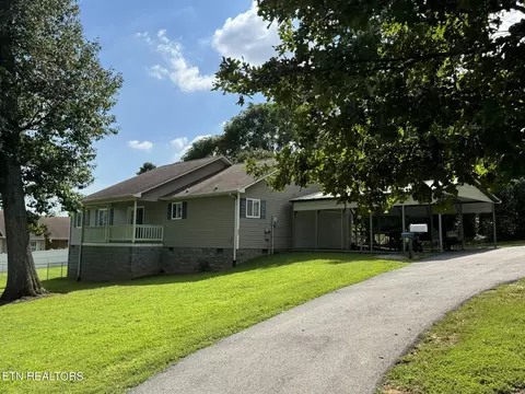 435 Morie Rd, Dandridge, TN 37725
