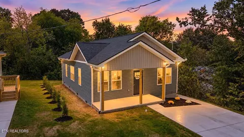 312 Plaza St, Knoxville, TN 37920