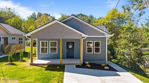 312 Plaza St, Knoxville, TN 37920