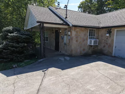 Other - 8325 Sharp Rd, Powell, TN 37849 photo 5 of 12