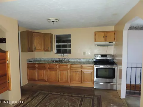 Kitchen - 8325 Sharp Rd, Powell, TN 37849 photo 1 of 2