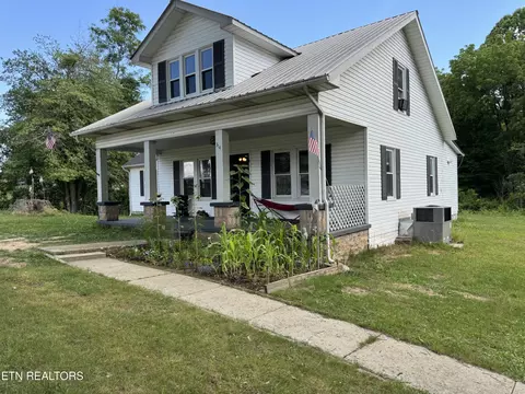 314 Wheeler Ave, Jamestown, TN 38556