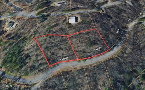 Sunset Rd, Sevierville, TN 37862