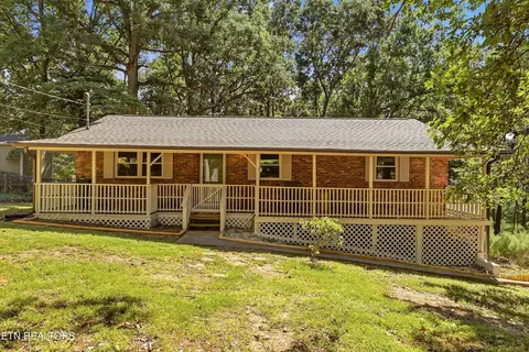 3101 Forest Heights Cir, Lenoir City, TN 37772