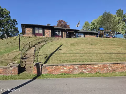 103 Sherwood Rd, Middlesboro, KY 40965