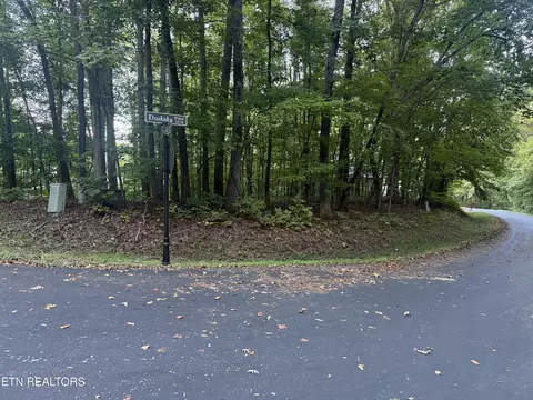 322 Dudala Pt, Loudon, TN 37774