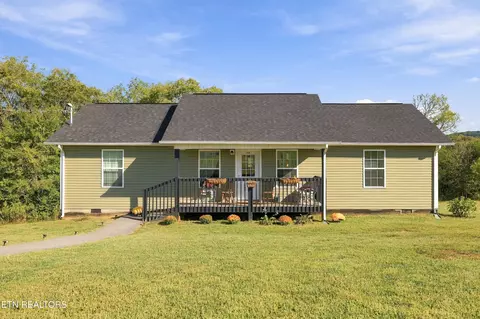 416 Southern Red Oak Dr, New Market, TN 37820