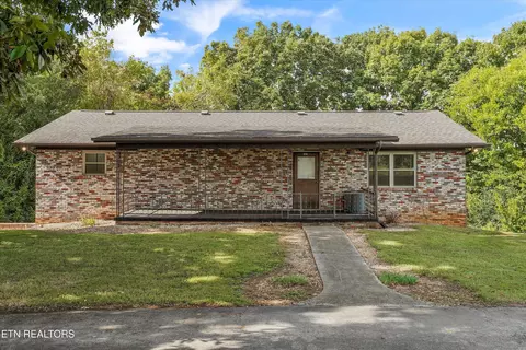 1030 Carding Machine Rd, Loudon, TN 37774