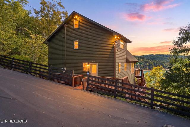 869 Flat Hollow Marina Rd, Speedwell, TN 37870