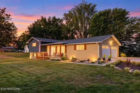 328 Brown Crest Rd, La Follette, TN 37766