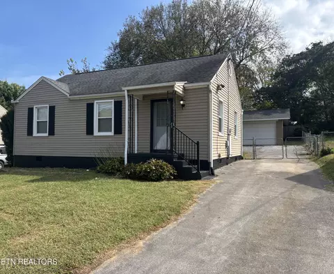 3410 Feathers St, Knoxville, TN 37920