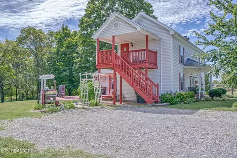 324 Turntable Rd, Sparta, TN 38583