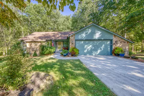 54 Heather Glen Ct, Crossville, TN 38558