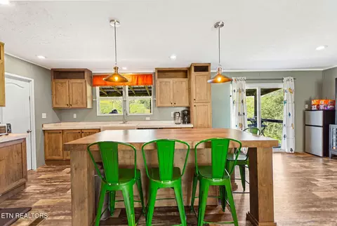 Kitchen - 650 Combs Rd, Rutledge, TN 37861 photo 2 of 6