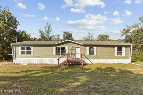 Exterior - 650 Combs Rd, Rutledge, TN 37861 photo 2 of 13