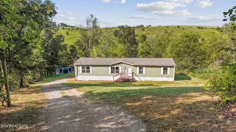 Exterior - 650 Combs Rd, Rutledge, TN 37861 photo 4 of 13