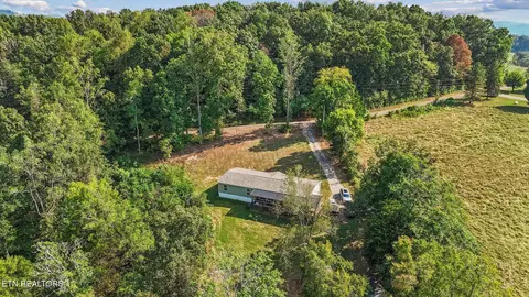 View/Area - 650 Combs Rd, Rutledge, TN 37861 photo 1 of 8