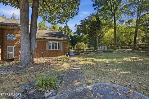 221 Brentwood Way, Kingston, TN 37763
