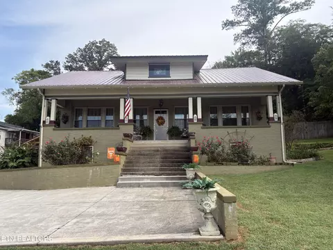 719 N College St, Madisonville, TN 37354