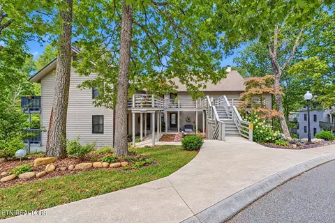 145 Moytoy Rd #206, Crab Orchard, TN 37723