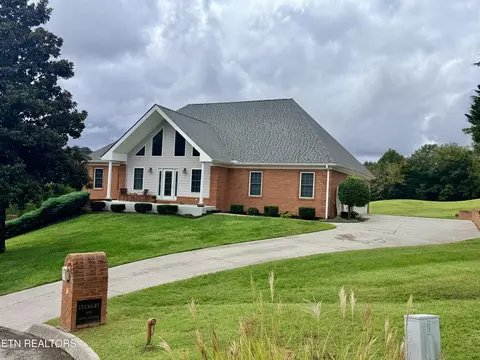 252 Links Ct, Tazewell, TN 37879