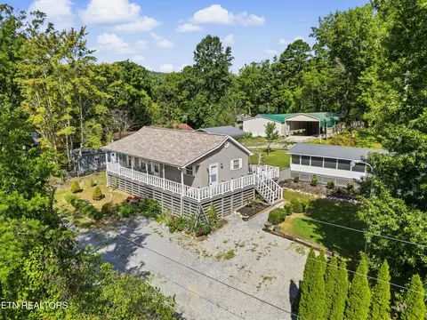 6060 S Circle Dr, Tallassee, TN 37878