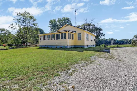 Undisclosed, Deer Lodge, TN 37726