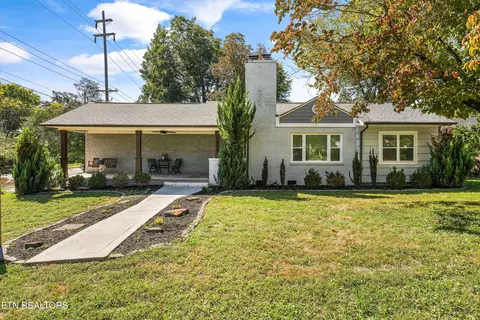 602 W Glenwood Ave, Knoxville, TN 37917