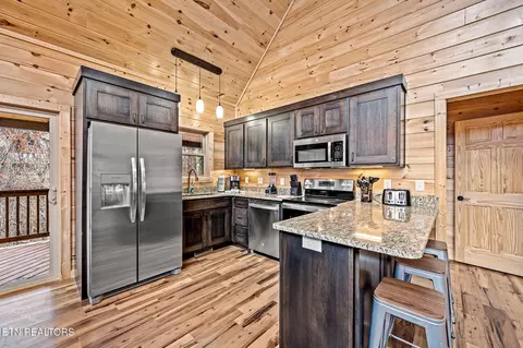 Kitchen - 2184 Beach Front Dr, Sevierville, TN 37876 photo 1 of 1