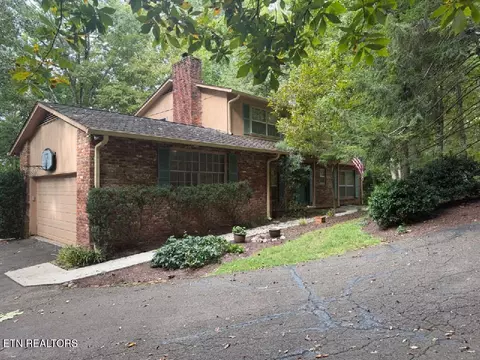 12424 Hound Ears Pt, Knoxville, TN 37934