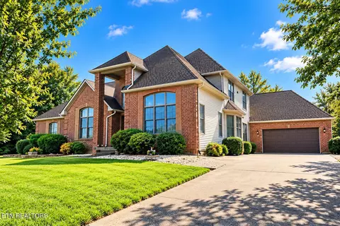 Exterior - 2961 Forge Ridge Rd, Harrogate, TN 37752 photo 2 of 8