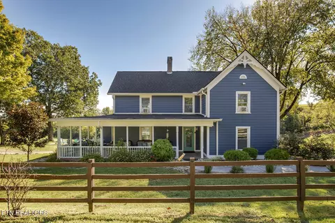 9604 SE Kodak Rd, Kodak, TN 37764