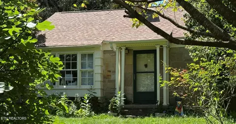 1407 Southgate Rd, Knoxville, TN 37919
