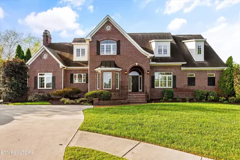 1430 Herefordshire Ln, Knoxville, TN 37922