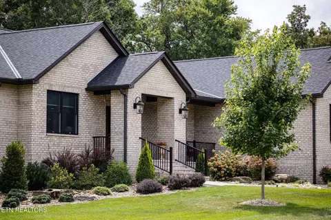 119 Forest View Dr, Crossville, TN 38558