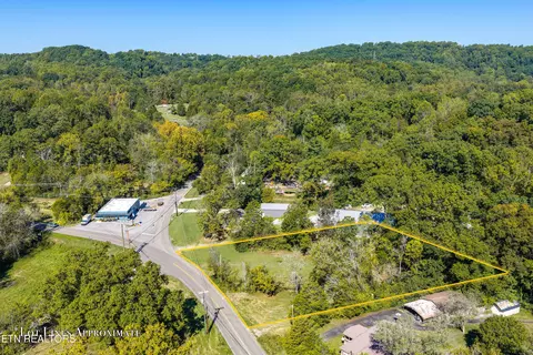 Undisclosed, Knoxville, TN 37920