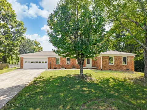 11554 Midhurst Dr, Knoxville, TN 37934