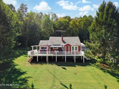 1527 Huckleberry Springs Rd, Knoxville, TN 37914
