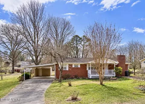 5000 Fleetwood Dr, Knoxville, TN 37921