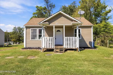 3207 Selma Ave, Knoxville, TN 37914