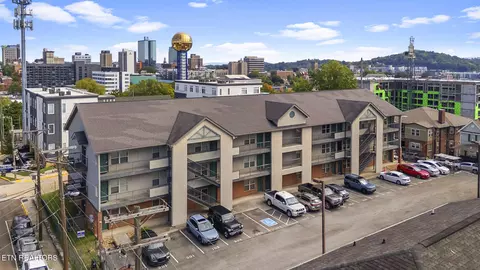 1201 Laurel Ave #101, Knoxville, TN 37916