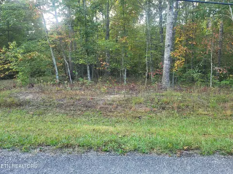 219 Malvern Rd, Crossville, TN 38558
