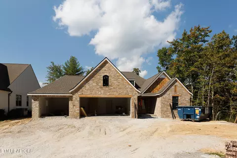 103 Laurelwood Dr, Crossville, TN 38558