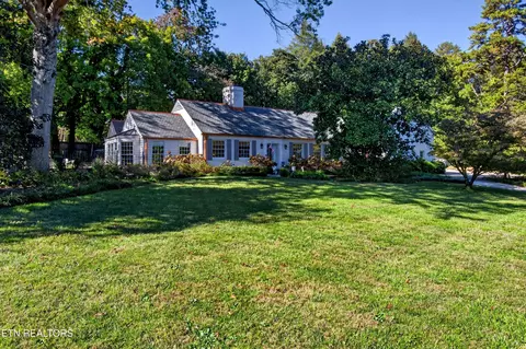 4265 Holloway Dr, Knoxville, TN 37919