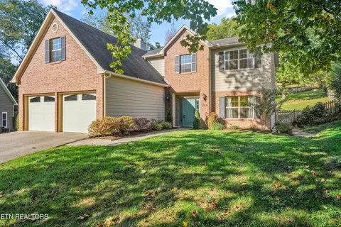 1108 Night Cap Ln, Knoxville, TN 37919