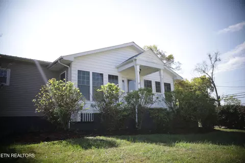 800 N Kingston Ave, Rockwood, TN 37854
